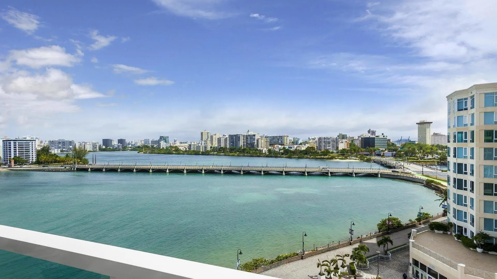 **** Resort Condado Lagoon Villas At Caribe Hilton San Juan Puerto Rico