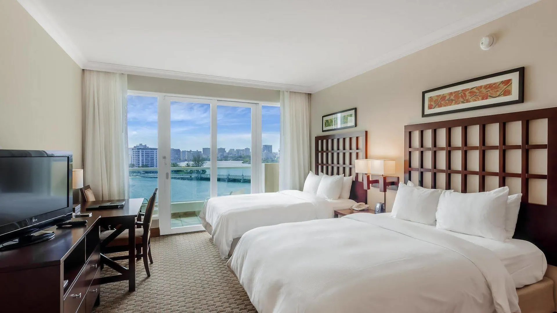 Resort Condado Lagoon Villas At Caribe Hilton San Juan