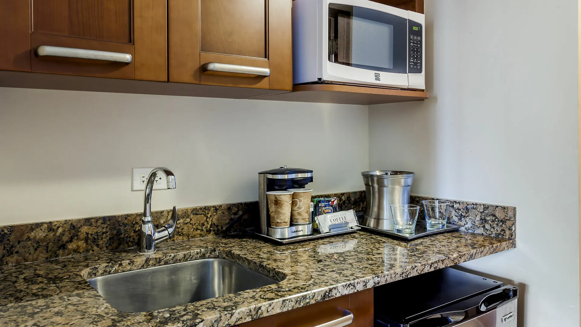 **** Resort Condado Lagoon Villas At Caribe Hilton San Juan Puerto Rico